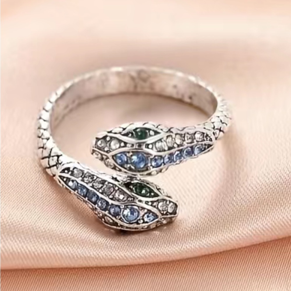 Silver and Rhinestone Snake Ring - Picture 3 of 4